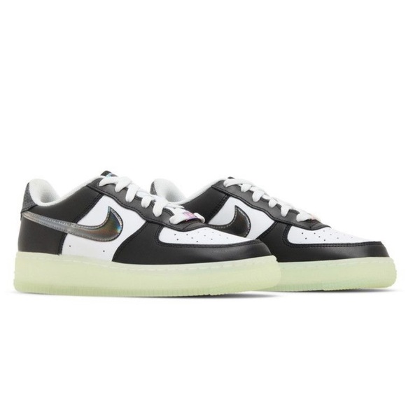 Nike
Air force 1
Gs
'year of the dragon'
Brand new - Picture 5 of 9